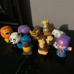 Fisher Price Little People Share And Care Safari Playset Replacement Animals Lot